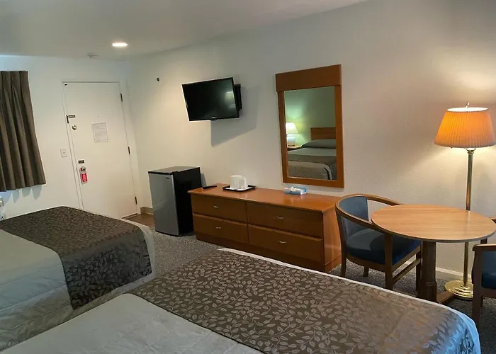 Murphey'S Motel Llc