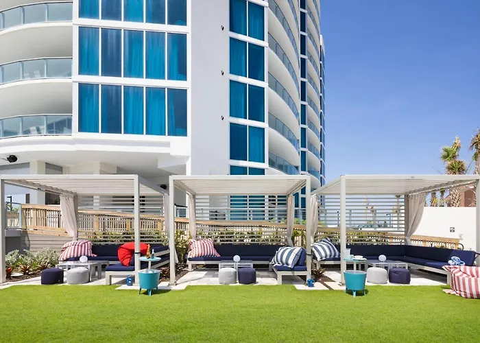 Max Beach Resort