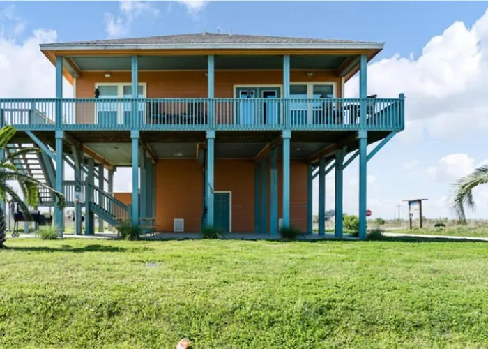 Fancy Nancy 2 Min Walk To Beach, Lyft, Pet-Friendly