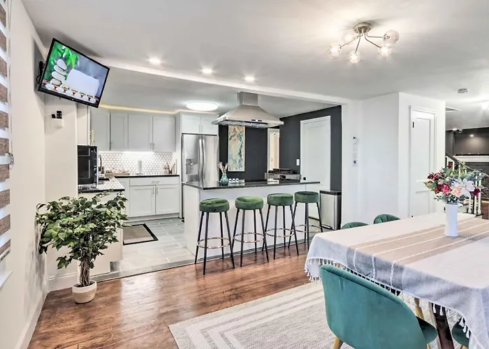 Upscale Waterbury Retreat W/ Indoor Hot Tub!