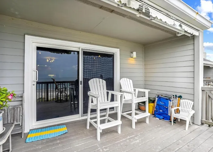Pelican Pointe 3B