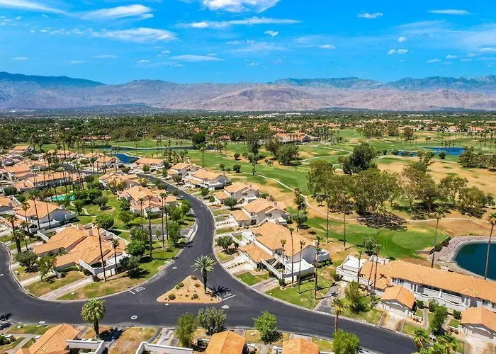 Desert Falls Resort Villa W/ Golf & Mountain Views!