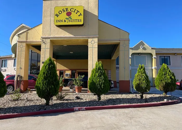 Rose City Inn & Suites