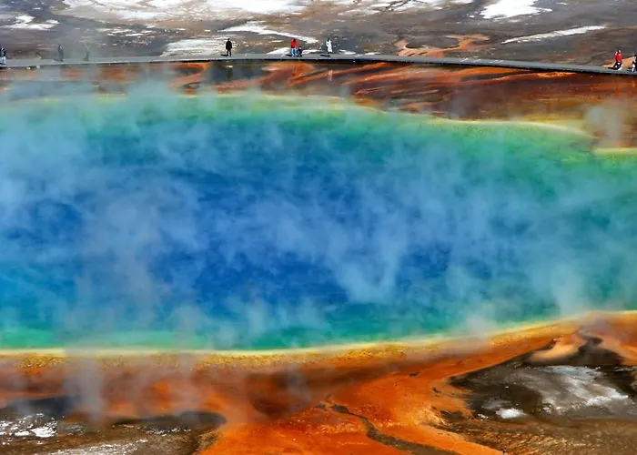 Hayloft Hollow By Kabino Fire Pit Fireplace Loft With Low Ceiling High Chair Wifi
