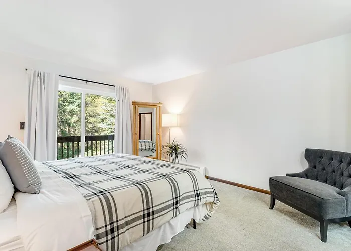 Meadow Lodge - Dog Friendly!