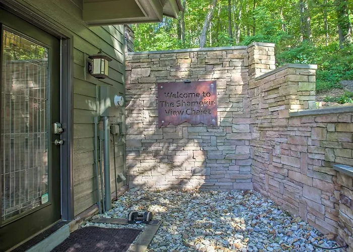 Grand Chalet W/ Hot Tub - Near Wintergreen Resort