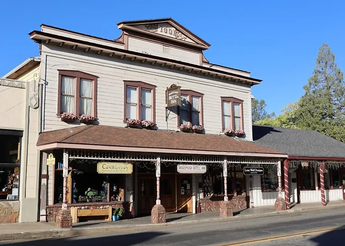 Mariposa Hotel Inn
