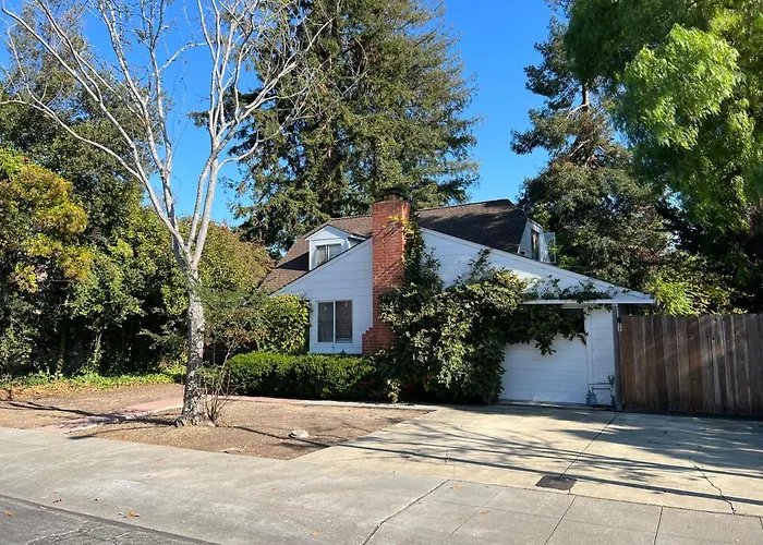 Startup House Palo Alto