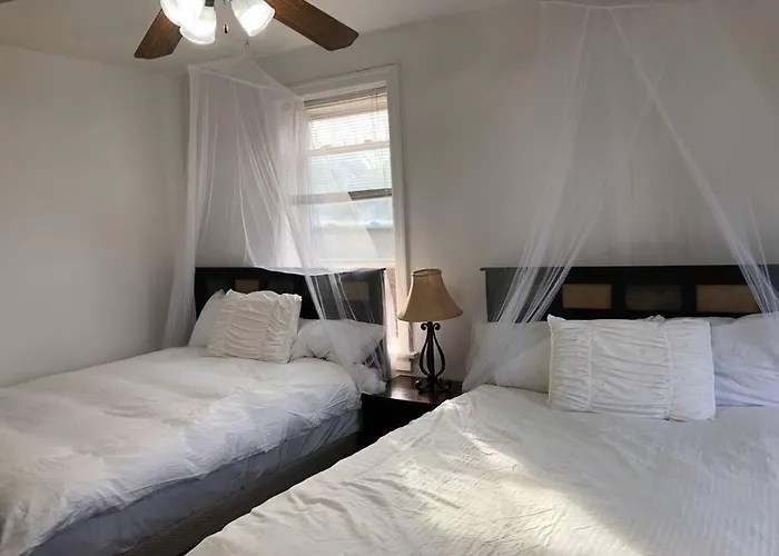 Beautiful Getaway In Saint Louis