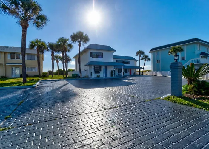 Blue Skies Oceanfront 2 Bedroom Townhouse