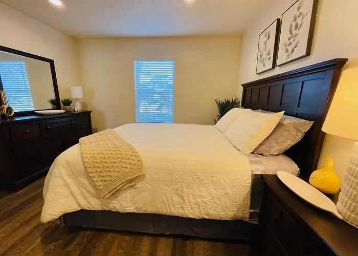 Ou-2 Bed 2 Bath Apartment Close To Ou