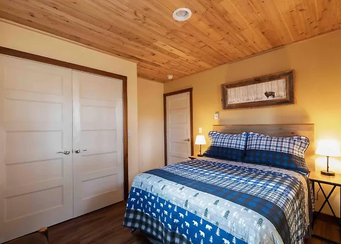 Mountain Getaway - Dark Sky Views - The Fossil Lodge