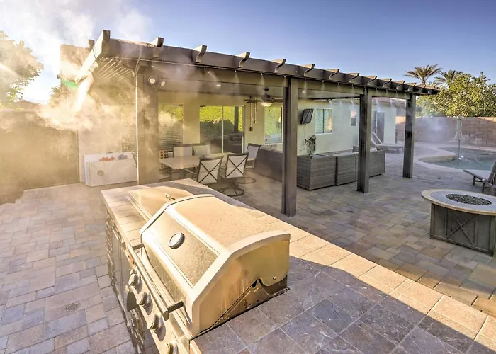 Pool & Game Room: Pet-Friendly Indio Retreat