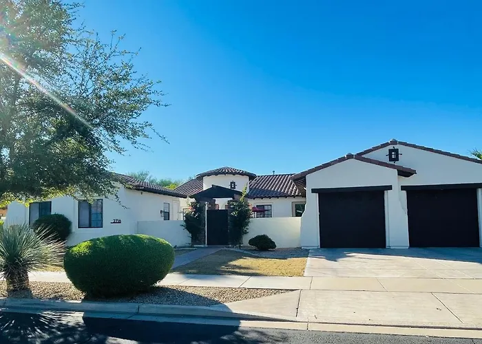 Beautiful Private Casita/Guesthouse W/ Kitchen, Access To Pool/Spa