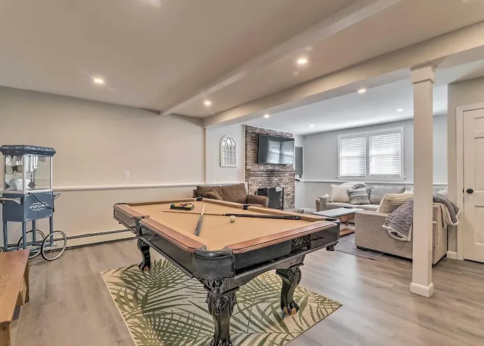 Pool Table + Fire Pit: Wooded Hyannis Haven!