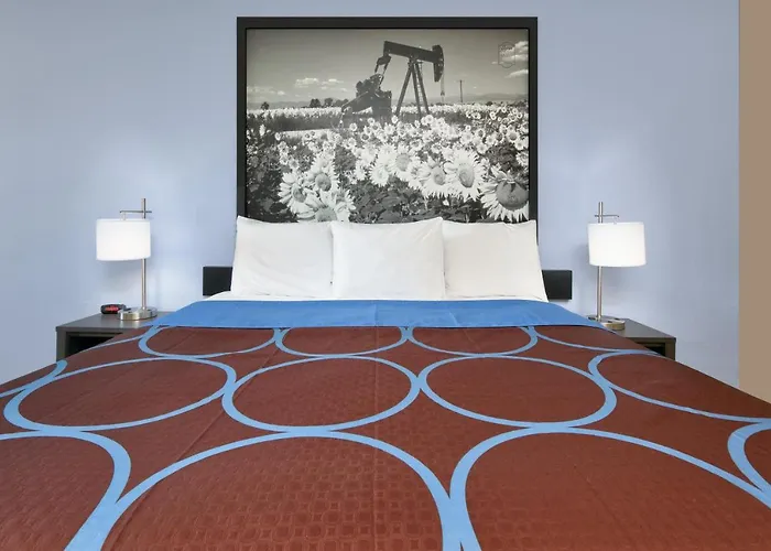 Super 8 By Wyndham Victoria - South - Hwy 59