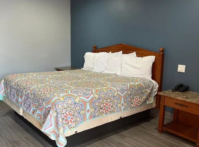 Budget Inn