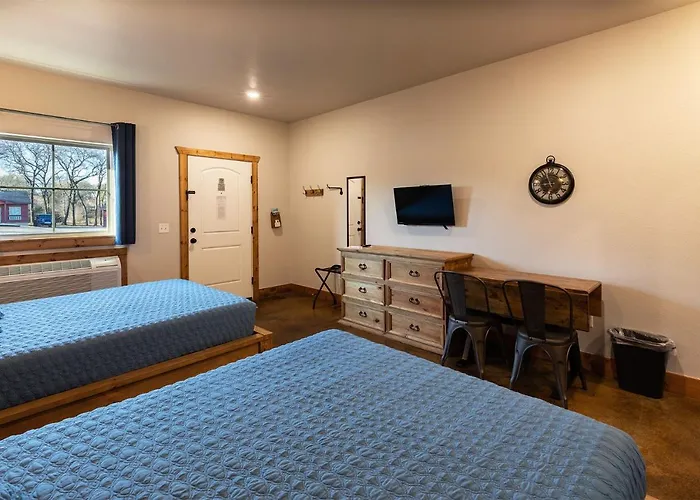 The Woods Lodging