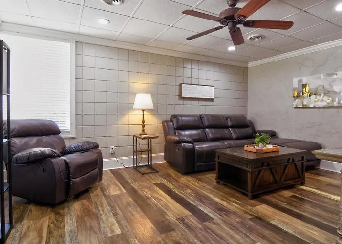 Comfortable Cottage On The Blue Mile - Close To Gsu!