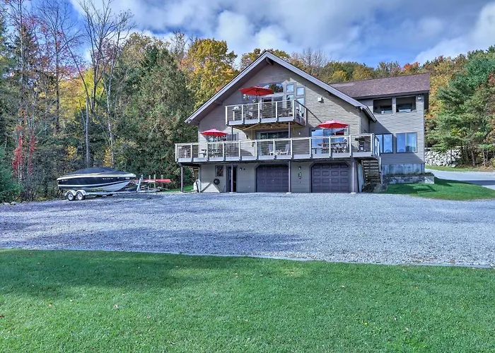 Lake George Getaway W/ Mountain + Water Views
