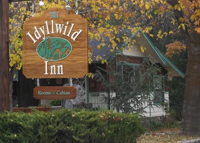 Idyllwild Inn And Strawberry Creek Inn
