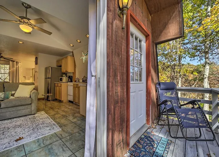 'Sky Loft' Bryson Studio: 1 Mi From Fontana Lake!
