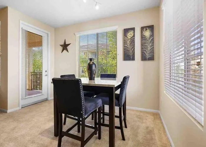Cozy 2Br/2Ba ! 5Mintodisney ! Angelstadium!Hondacenter