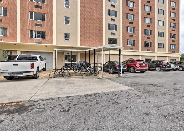 Airy Apt Situated In The Coosa River Area!