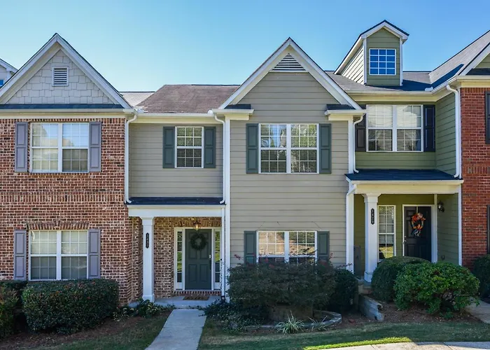 Modern 3Br Townhome Near Downtown Woodstock