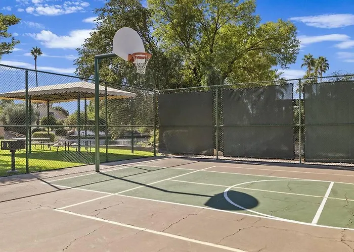 Studio On The Lake W/ Pool, Hot Tub & Tennis