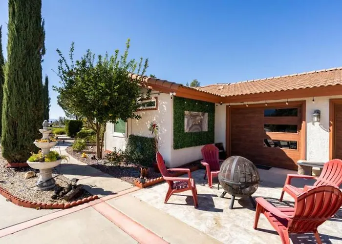 Romantic Villa In Pool Oasis Walk To Wineries