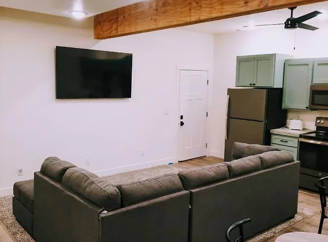 Sevier River Farmhouse 1