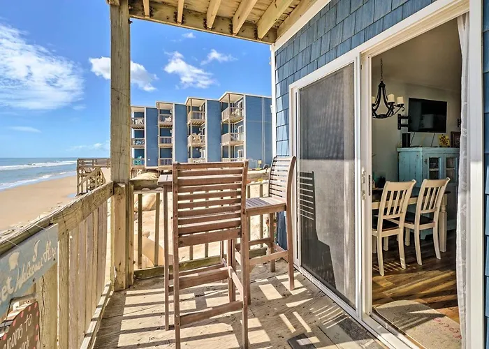 North Topsail Oceanfront Condo W/ Balcony!