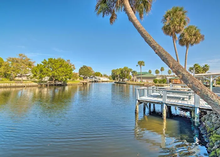Boat Dock & Porch: Riverfront Retreat In Homosassa