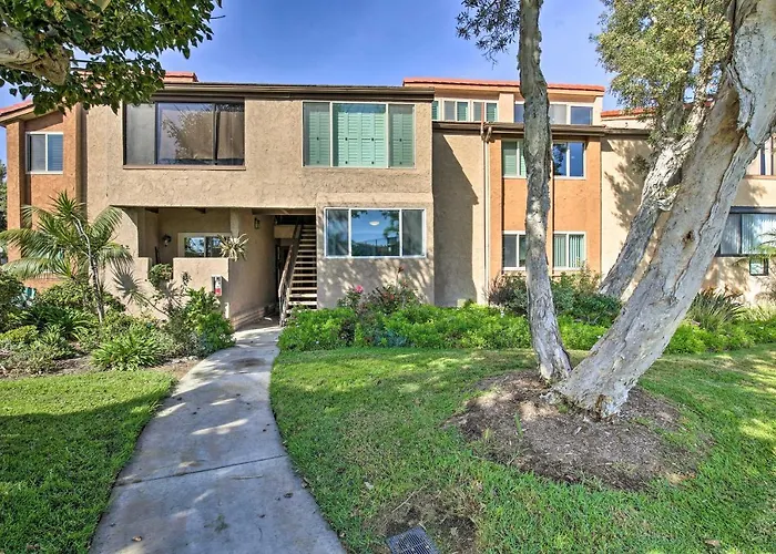 Waterfront Huntington Beach Condo W/ Fire Pit