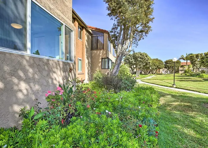 Waterfront Huntington Beach Condo W/ Fire Pit