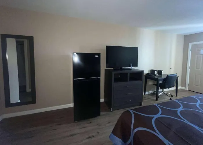Super 8 By Wyndham Victoria - South - Hwy 59