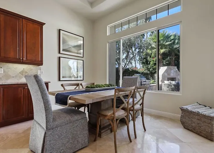 Escape To Legends - Pool, Games & Amazing Mountain Views In Pga West #067651 5Br