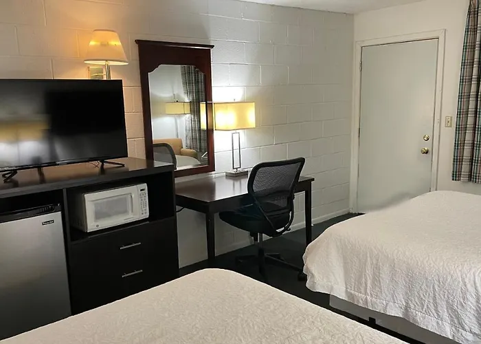 Slumber Inn Harrisonville