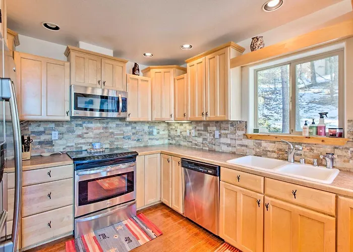 Stunning Angel Fire Home W/ Views: 3 Mi To Slopes