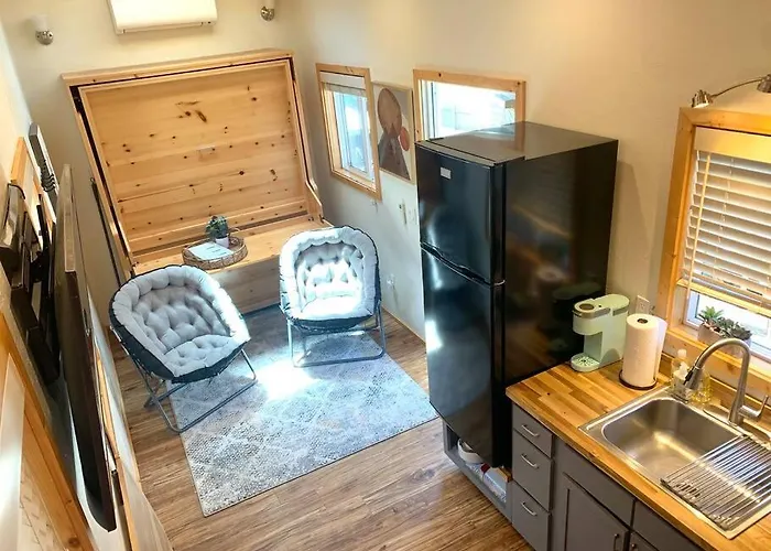 Sunshine Tiny Studio And Loft Close To Downtown