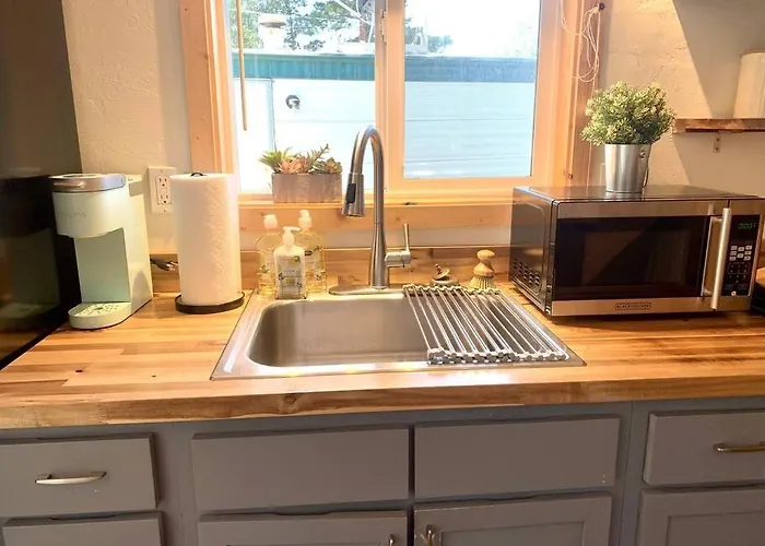 Sunshine Tiny Studio And Loft Close To Downtown