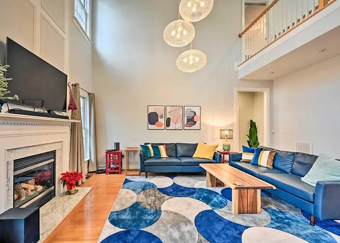 Tranquil Greensboro Home W/ Fire Pit!