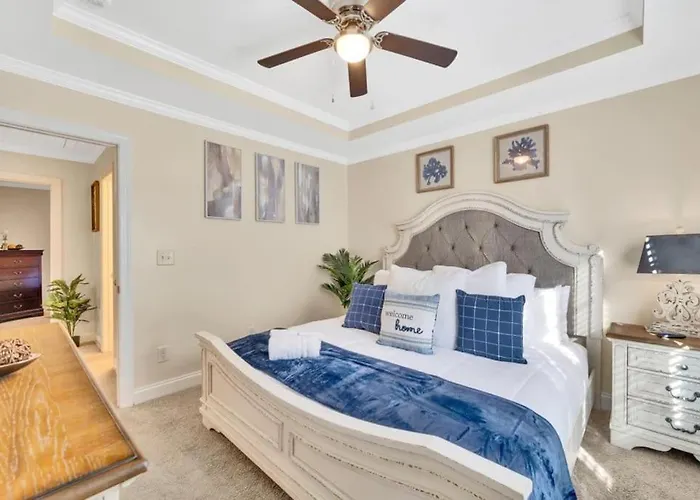 Cozy 2B Townhouse King Bed Free Parking Tv In Brs