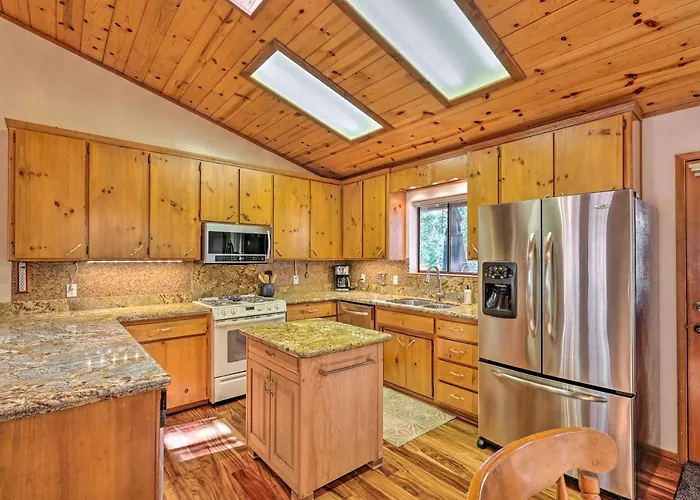 Deck W/ Forest Views: Quiet Twain Harte Cabin!
