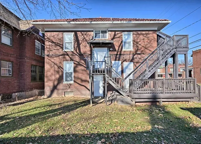 Suites On Seneca - Gorgeous One Bedroom Apartment