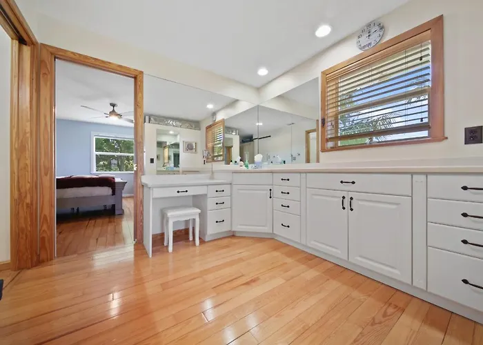 Jensen Beach Pool Home W/ Guest Suite