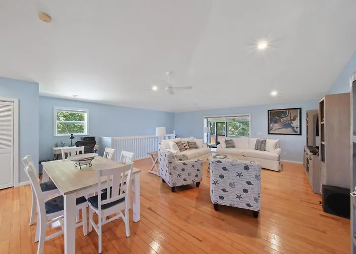 Jensen Beach Pool Home W/ Guest Suite