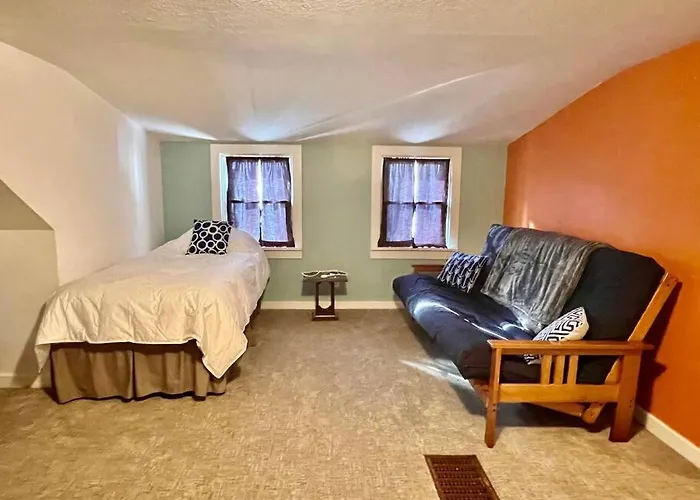 Munising Getaway