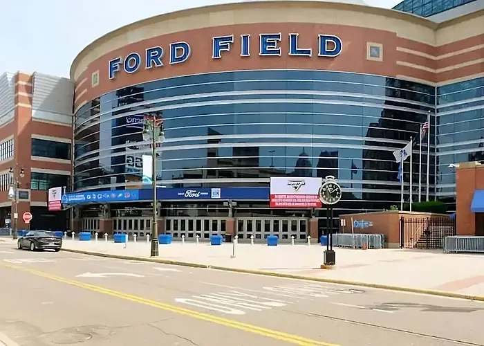 Perfect 1Br In Prime Location & View Of Stadiums